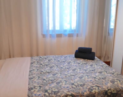 Double Bedroom 2, shared bath, Casa Gama