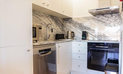 Beyond the Weekend Stay: Preparing Your Apartment for Mid-Term Guests