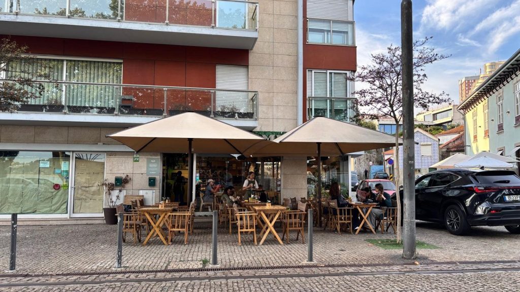 camelia brunch garden